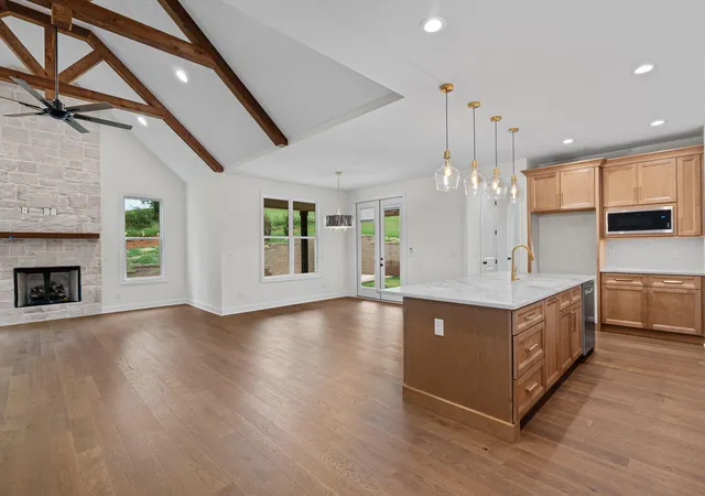 Photo 4 of Single family home for sale at 545 Clubhouse Dr, Jasper, TN 37347 | MLS# 1542220 | Listing updated on 2026-09-04