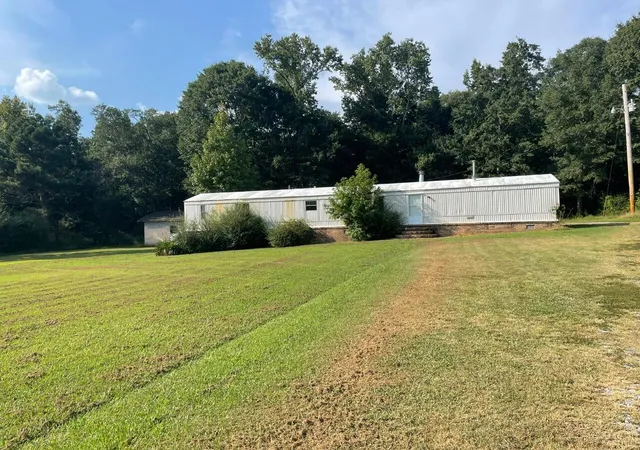 Photo 2 of Single family home for sale at 10694 Alabama 40, Henagar, AL 35978 | MLS# 1542237 | Listing updated on 2026-09-05