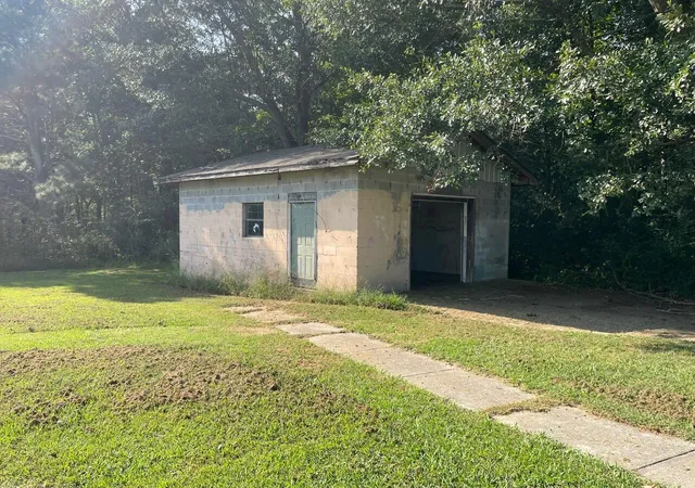 Photo 3 of Single family home for sale at 10694 Alabama 40, Henagar, AL 35978 | MLS# 1542237 | Listing updated on 2026-09-05