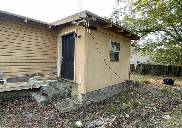 Photo 4 of Sale Pending at 145 Chestnut St, Rossville, GA 30741 | MLS# 1542489 | Listing updated on 2026-10-11