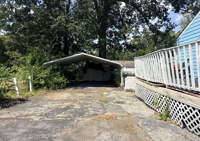 Photo 3 of Sale Pending at 1307 San Hsi Dr, Chattanooga, TN 37412 | MLS# 1542288 | Listing updated on 2026-09-11