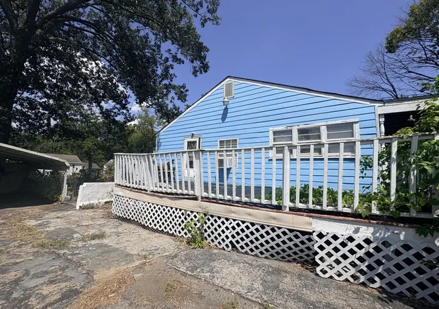 Photo 3 of Sale Pending at 1307 San Hsi Dr, Chattanooga, TN 37412 | MLS# 1542288 | Listing updated on 2026-09-11