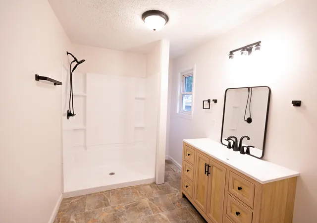Photo 3 of Single family home for sale at 186 Triple S Ln, Pikeville, TN 37367 | MLS# 1542293 | Listing updated on 2026-09-06