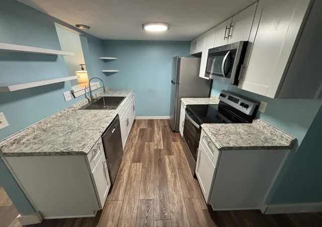 Photo 2 of Townhouse for sale at 907 Sierra Pl #Apt 56, Dalton, GA 30720 | MLS# 1542308 | Listing updated on 2026-09-07