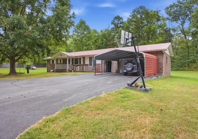 Photo 2 of Single family home for sale at 175 Teeters Loop Rd, Dunlap, TN 37327 | MLS# 1542853 | Listing updated on 2026-10-28