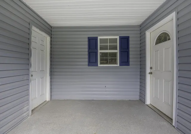 Photo 2 of Single family home for sale at 1614 Truman Ave, Chattanooga, TN 37412 | MLS# 1542337 | Listing updated on 2026-09-07