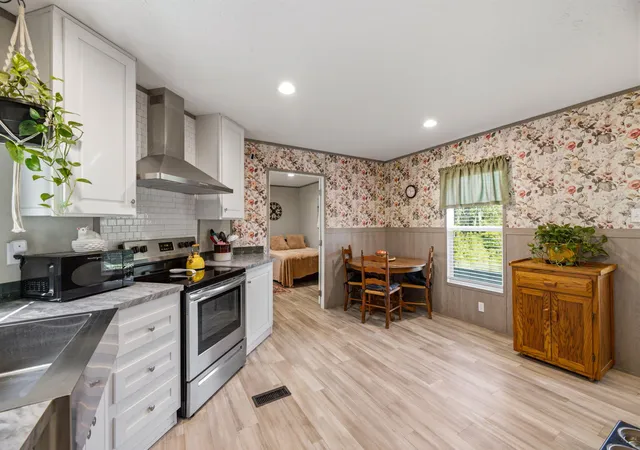 Photo 4 of Single family home for sale at 298 Agency Crk Ln, Decatur, TN 37322 | MLS# 1542347 | Listing updated on 2026-10-05
