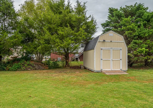 Photo 4 of Single family home for sale at 213 Thoroughbred Dr NW, Cleveland, TN 37312 | MLS# 1542371 | Listing updated on 2026-09-09
