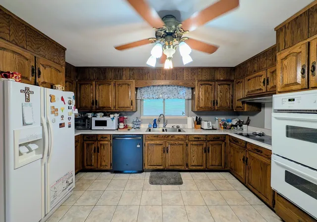 Photo 4 of Single family home for sale at 4392 Blue Springs Rd SE, Cleveland, TN 37311 | MLS# 1542675 | Listing updated on 2026-09-11