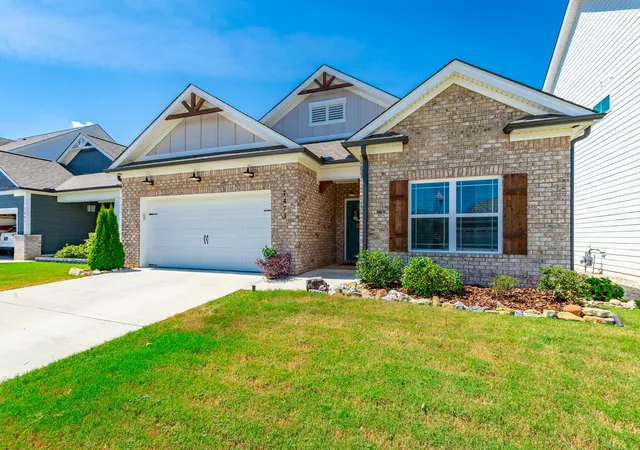 Photo 3 of Single family home for sale at 7473 Tailgate Loop, Ooltewah, TN 37363 | MLS# 1542638 | Listing updated on 2026-09-16