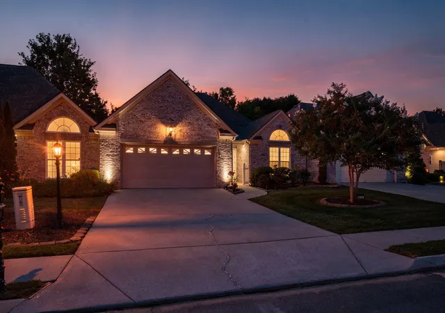 Photo 2 of Townhouse for sale at 6739 Dove Fld Rd, Hixson, TN 37343 | MLS# 1542393 | Listing updated on 2026-09-14