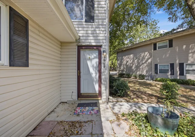 Listing Photo 5 - Condo for sale in building located at 3962 N Quail Ln, Chattanooga, TN 37415