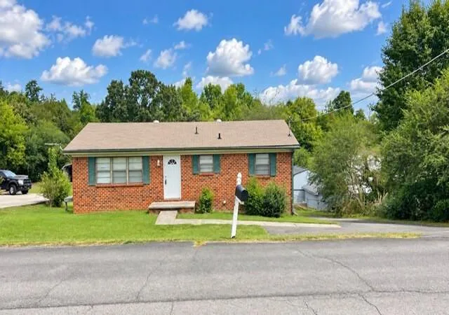 Single family home for sale at 1645 Falcon Dr SE, Cleveland, TN 37323 | MLS# 1542394