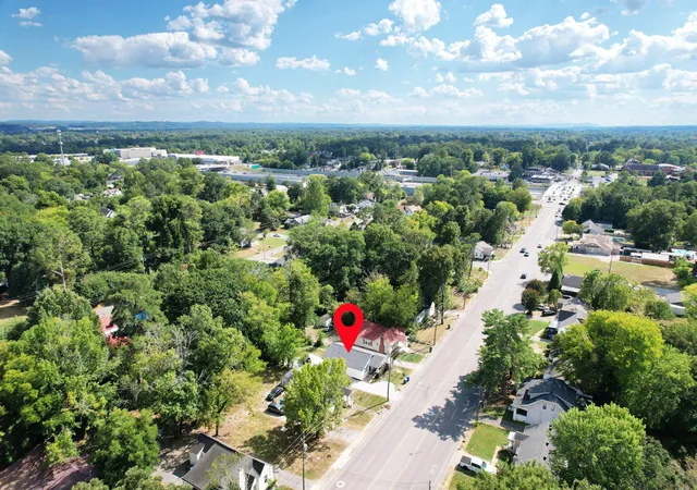 Photo 23 of Single family home for sale at 210 S Moore Rd, Chattanooga, TN 37411 | MLS# 1542439 | Listing updated on 2026-09-11
