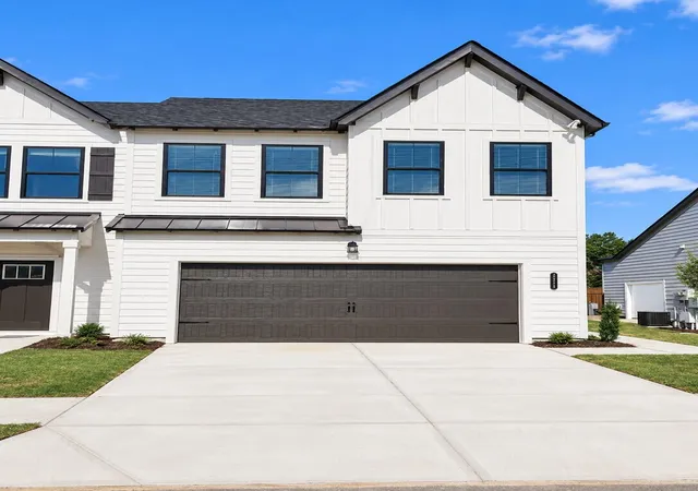 Photo 1 of Townhouse for sale at 6644 Monarch Cir #57, Hixson, TN 37343 | MLS# 1542470 | Listing updated on 2026-09-10