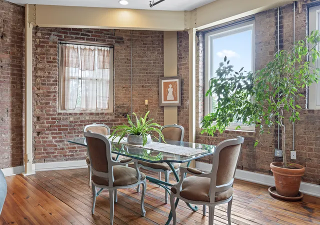 Listing Photo 5 - Condo for sale in building located at 1617 Rossville Ave, Chattanooga, TN 37408 - Unit #2c