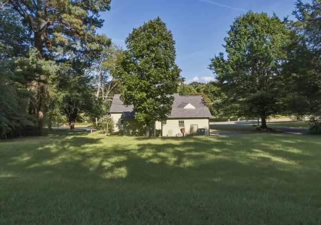 Photo 3 of Sale Pending at 103 Bookout Rd, Ringgold, GA 30736 | MLS# 1542430 | Listing updated on 2026-09-12