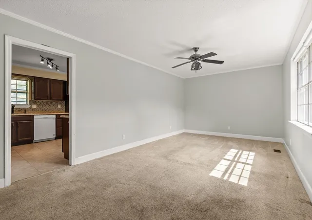 Photo 2 of Single family home for sale at 5705 Dowler Ln, Signal Mountain, TN 37377 | MLS# 1542514 | Listing updated on 2026-09-10