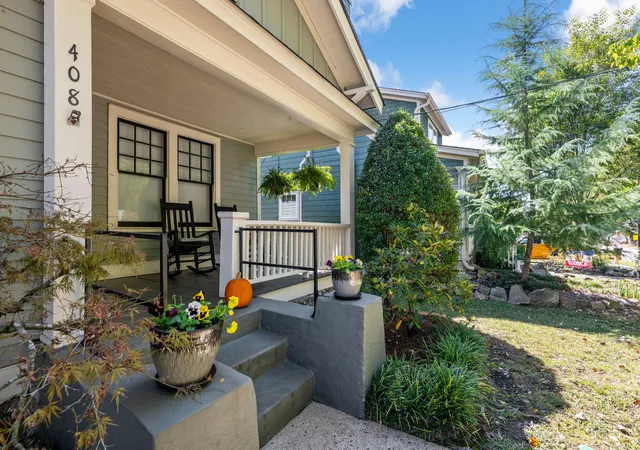Photo 2 of Single family home for sale at 408 Tremont St, Chattanooga, TN 37405 | MLS# 1544175 | Listing updated on 2026-10-26
