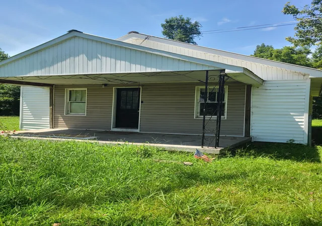 Photo 2 of Single family home for sale at 648 Hunt Rd Se, Cleveland, TN 37323 | MLS# 1542544 | Listing updated on 2026-09-23