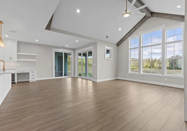 Photo 3 of Single family home for sale at 349 Clubhouse Dr, Jasper, TN 37347 | MLS# 1542642 | Listing updated on 2026-09-11