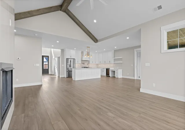 Photo 4 of Single family home for sale at 349 Clubhouse Dr, Jasper, TN 37347 | MLS# 1542642 | Listing updated on 2026-09-11