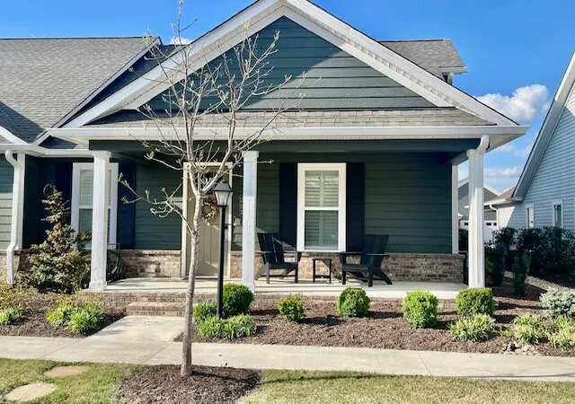 Photo 2 of Single family home for sale at 322 Pacer Ln, Dalton, GA 30721 | MLS# 1542457 | Listing updated on 2026-09-09