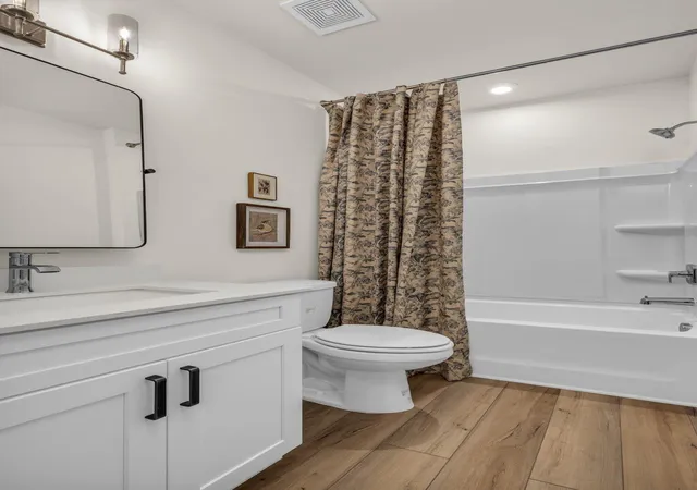 Photo 3 of Single family home for sale at 2608 Butlers Green Cir #11, Chattanooga, TN 37421 | MLS# 1542467 | Listing updated on 2026-10-12