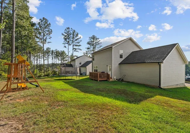 Photo 2 of Single family home for sale at 3210 Crow Rd Ne, Dalton, GA 30721 | MLS# 1542480 | Listing updated on 2026-09-09