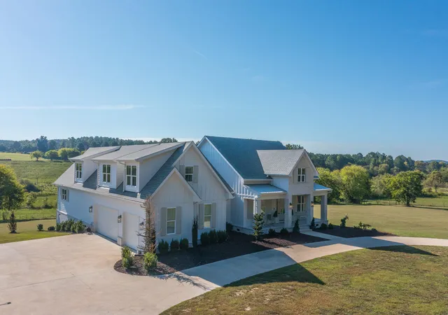 Photo 4 of Single family home for sale at 1000 Bryant Rd, Cohutta, GA 30710 | MLS# 1542580 | Listing updated on 2026-10-02