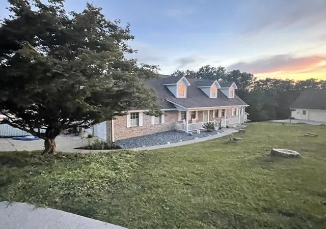 Photo 2 of Single family home for sale at 14 Hickory Hl Ln, Ringgold, GA 30736 | MLS# 1542604 | Listing updated on 2026-09-12