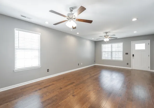 Photo 4 of Single family home for sale at 6008 Fisk Ave, Chattanooga, TN 37421 | MLS# 1542546 | Listing updated on 2026-09-30