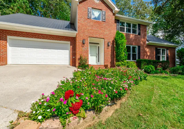 Photo 3 of Single family home for sale at 1179 Percheron Dr Nw, Dalton, GA 30720 | MLS# 1542549 | Listing updated on 2026-09-20
