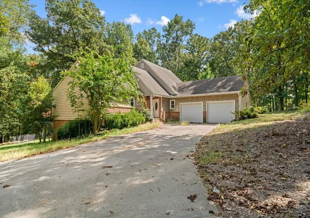 Photo 1 of Single family home for sale at 4700 Loftwood Dr, Cohutta, GA 30710 | MLS# 1542576 | Listing updated on 2026-09-12