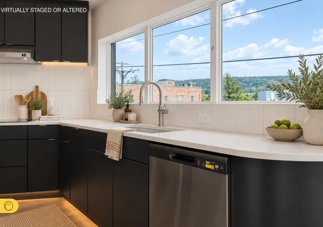Photo 4 of Condo for sale at 1939 Central Ave #211, Chattanooga, TN 37408 | MLS# 1542667 | Listing updated on 2026-09-13
