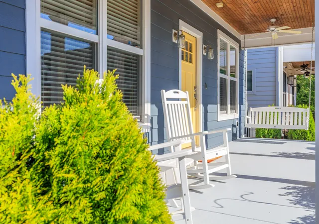 Photo 3 of Sale Pending at 1407 Jefferson St, Chattanooga, TN 37408 | MLS# 1542598 | Listing updated on 2026-09-14