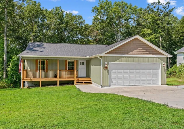 Photo 1 of Single family home for sale at 2704 Quarles Rd, Rocky Face, GA 30740 | MLS# 1542582 | Listing updated on 2026-09-11