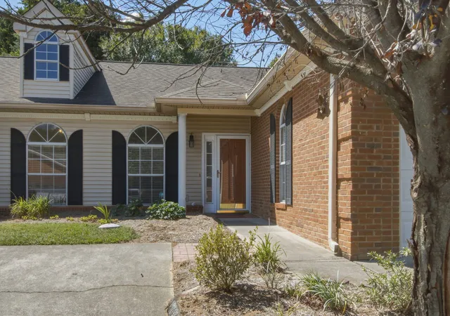 Photo 1 of Condo for sale at 1707 Chestnut Oak Dr #Unit 107, Dalton, GA 30721 | MLS# 1542592 | Listing updated on 2026-09-11