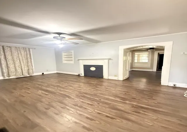 Photo 2 of Single family home for sale at 403 S Cherokee St, La Fayette, GA 30728 | MLS# 1542688 | Listing updated on 2026-10-06