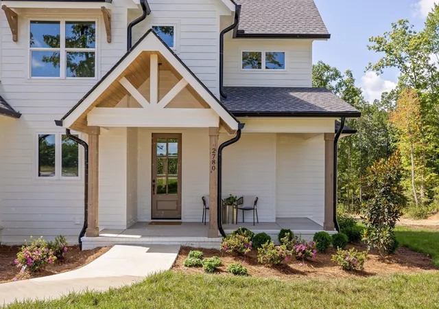 Photo 3 of Single family home for sale at 2780 Mowbray Pike, Soddy Daisy, TN 37379 | MLS# 1542685 | Listing updated on 2026-09-21