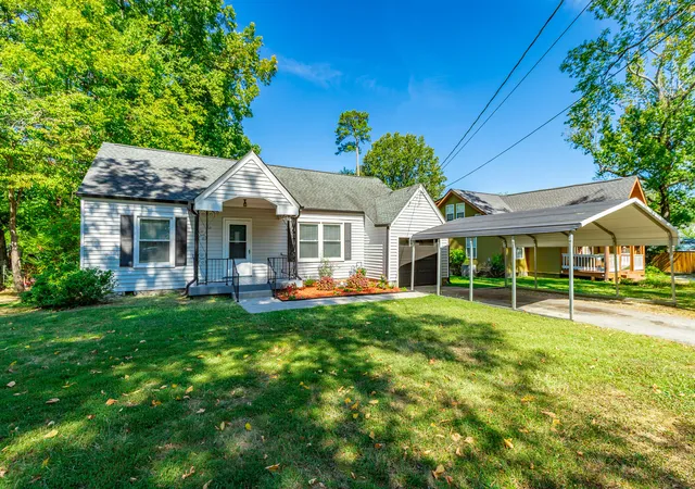 Photo 2 of Single family home for sale at 113 N Larchmont Ave, Chattanooga, TN 37411 | MLS# 1542648 | Listing updated on 2026-09-11