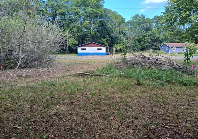 Photo 4 of Land for sale at 787 Pikeville Ave, Graysville, TN 37338 | MLS# 1542665 | Listing updated on 2026-09-11