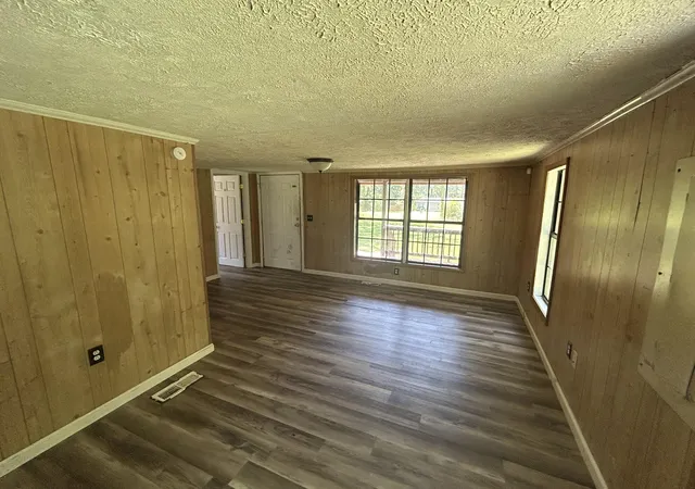 Photo 4 of Single family home for sale at 455 Ketner Ml Rd, Whitwell, TN 37397 | MLS# 1542687 | Listing updated on 2026-09-17