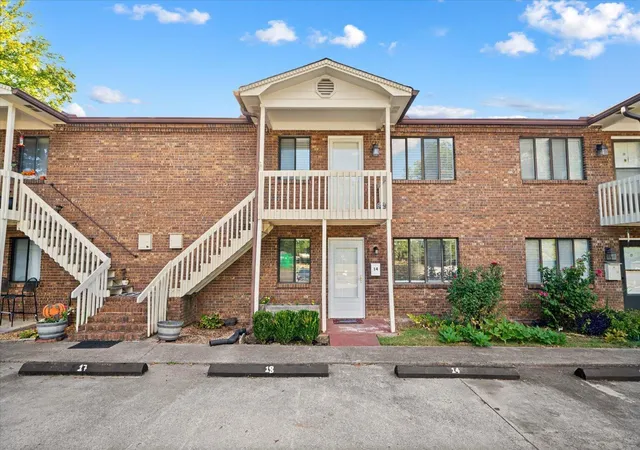 Photo 2 of Condo for sale at 303 Crystal Pl #Apt 14, Dalton, GA 30720 | MLS# 1542691 | Listing updated on 2026-09-14