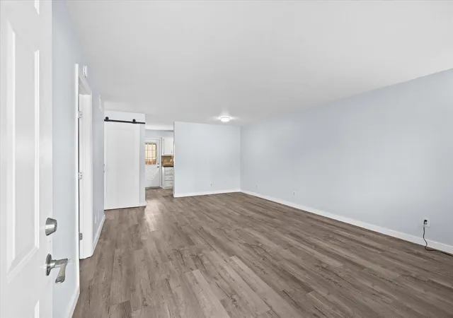 Photo 3 of Condo for sale at 303 Crystal Pl #Apt 14, Dalton, GA 30720 | MLS# 1542691 | Listing updated on 2026-09-14