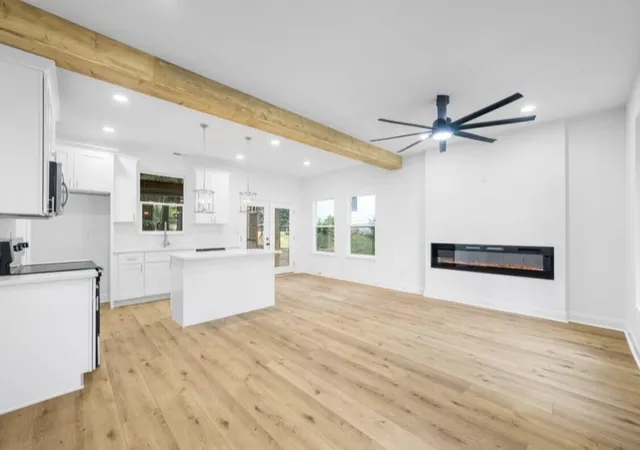 Photo 4 of Sale Pending at 501 Brown Rd, Chattanooga, TN 37421 | MLS# 1542695 | Listing updated on 2026-09-28