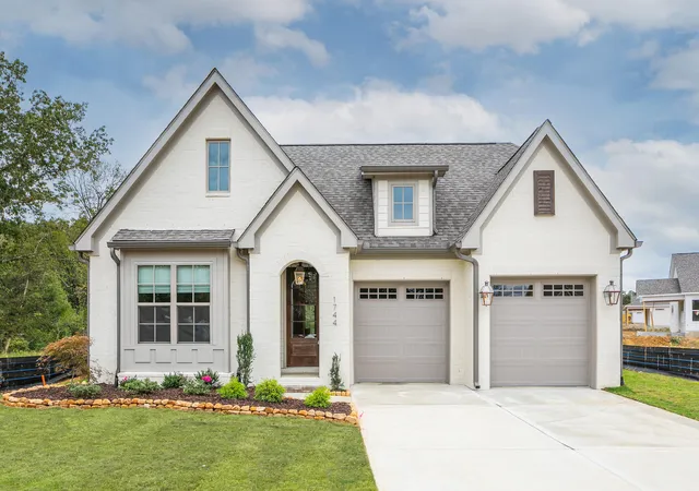 Photo 1 of Sale Pending at 6912 Charming Pl, Hixson, TN 37343 | MLS# 1542700 | Listing updated on 2026-09-12