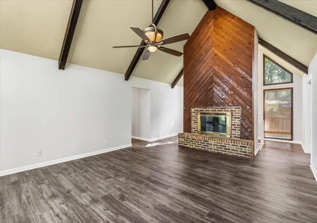 Photo 2 of Sale Pending at 6822 Hampton Wood Cir, Hixson, TN 37343 | MLS# 1542704 | Listing updated on 2026-10-26