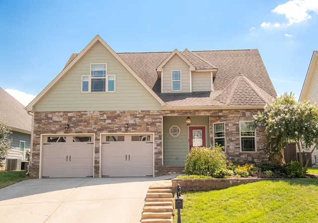 Single family home for sale at 5606 Seagrove Ln, Hixson, TN 37343 | MLS# 1542828