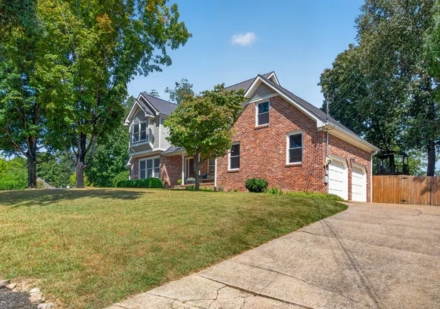 Photo 2 of Single family home for sale at 9001 Chaffin Ln, Chattanooga, TN 37421 | MLS# 1543101 | Listing updated on 2026-10-23